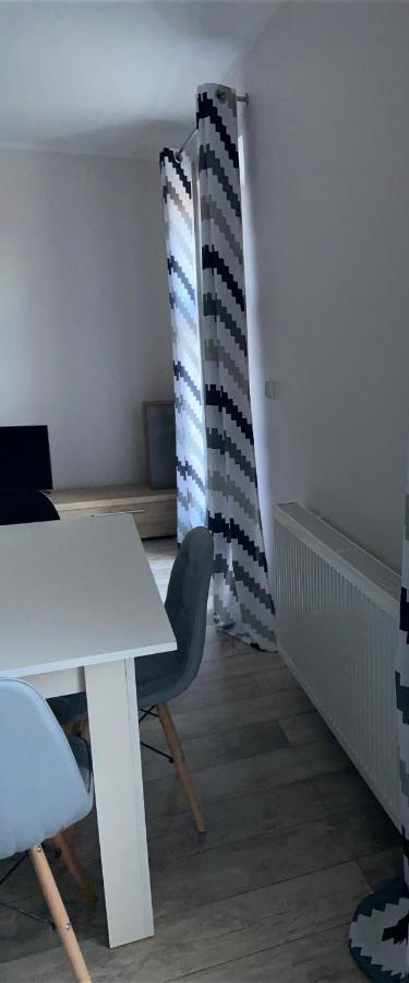 Apartamenty Bezrzecze ชเตชชิน ภายนอก รูปภาพ